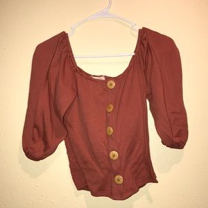 Final SALE💕 Off shoulder Urban Girl crop top